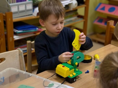 Робототехника (конструкторские курсы)